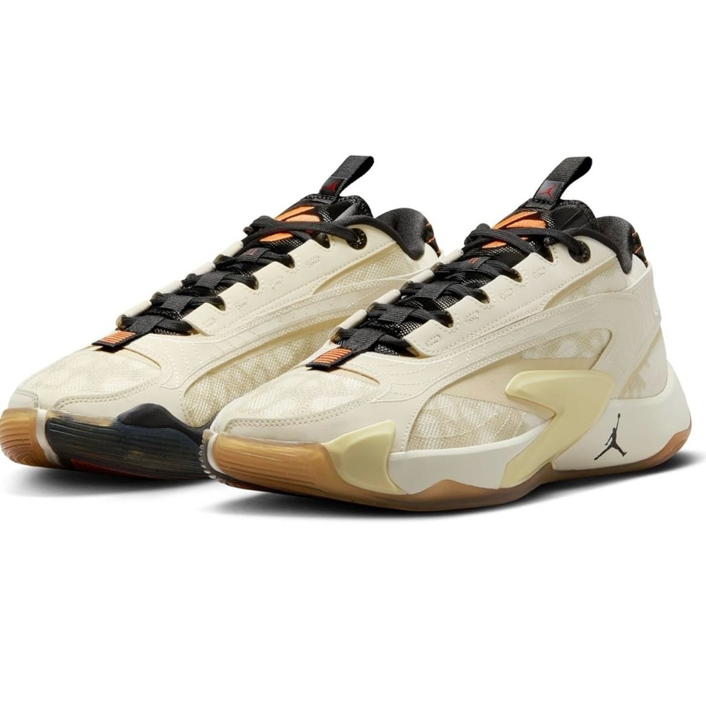 Nike Air Jordan Luka 2 Mens Basketball Shoes Tan DX8733-100 VNDS Size 12 NWT